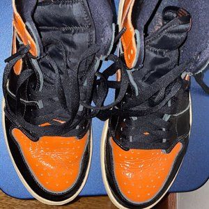 Shattered backboard retro Jordan 1